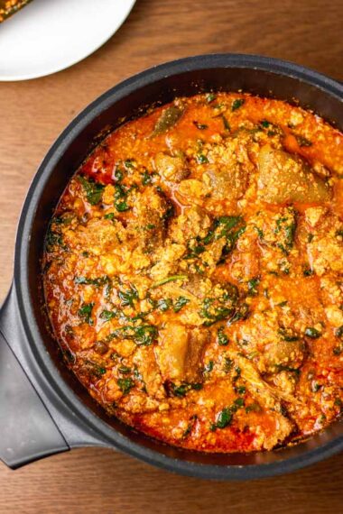 write an expository essay on how to make egusi soup